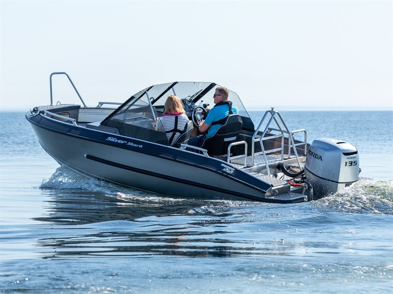 Small fishing boats: what are your options? - boats.com
