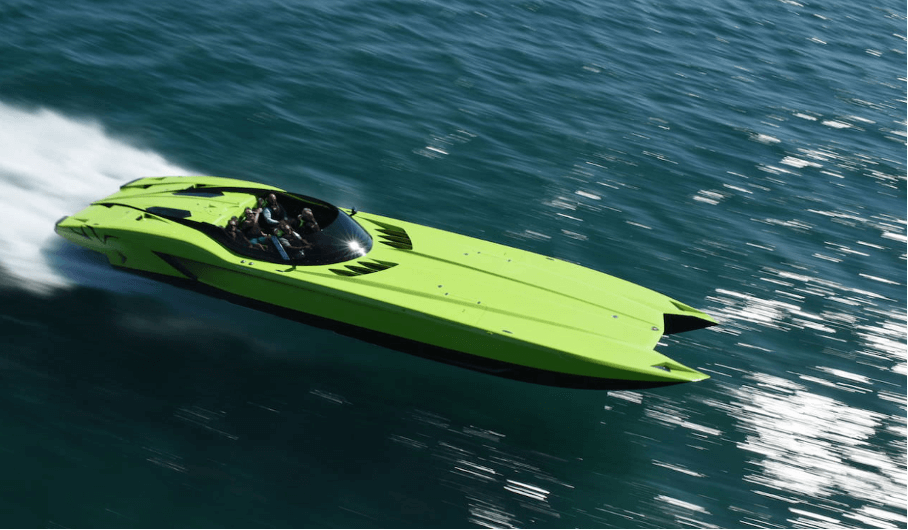De Lamborghini MTI 52 Catamaran Superveloce. Foto: TheMilliardaire