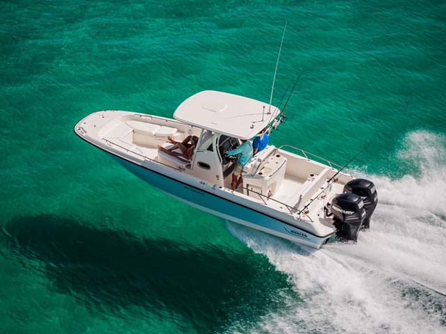 Boston Whaler 270 Dauntless