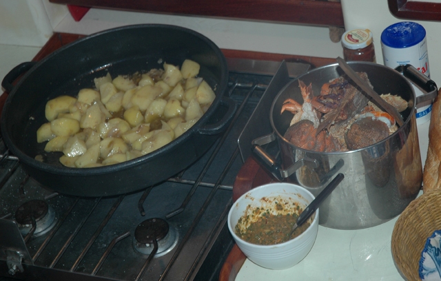 Cocina a bordo Calima patatas