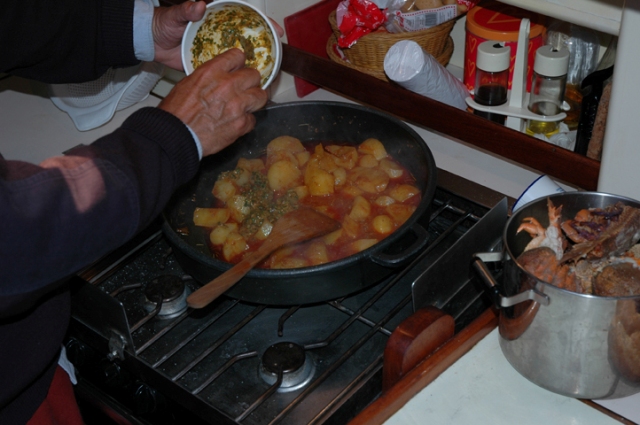 Cocina a bordo Calima picada