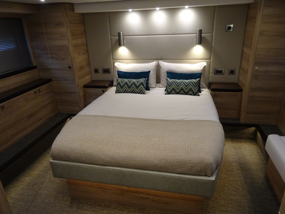 De eigenaarshut oogt als een luxe suite in het Hilton.