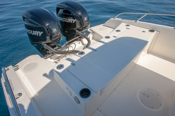 Motores Mercury Boston Whaler 270 Dauntless