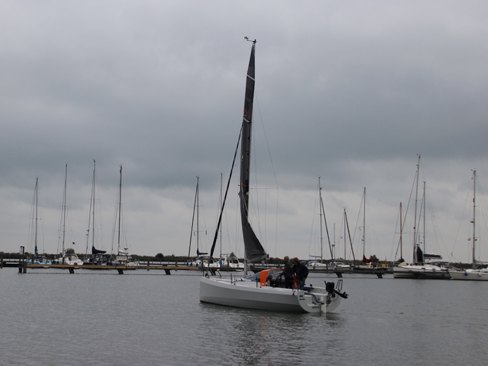 De Duitse Bente 24 heeft het verrukkelijke uiterlijk van een superspeedy racer.