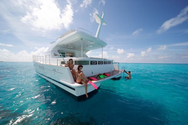 alquiler de barcos Lagoon catamaran 