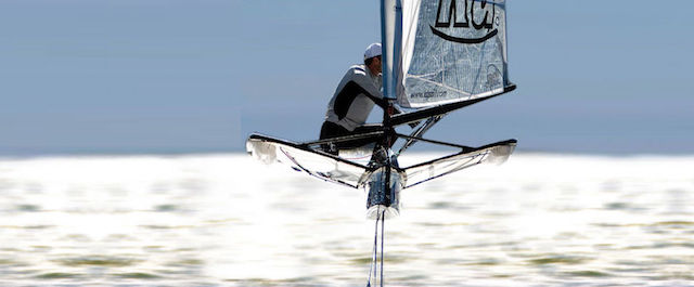 4 barcos para 4 políticos - Moth