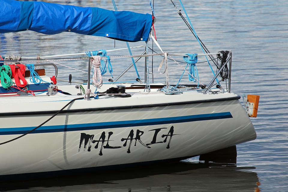 nom-de-bateau-ualaria