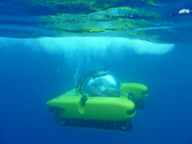 Barcos para impresionar el deportista extremo - Triton submarino