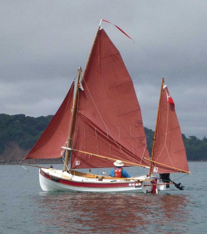 Showing the crease in the sail, which needs trimming