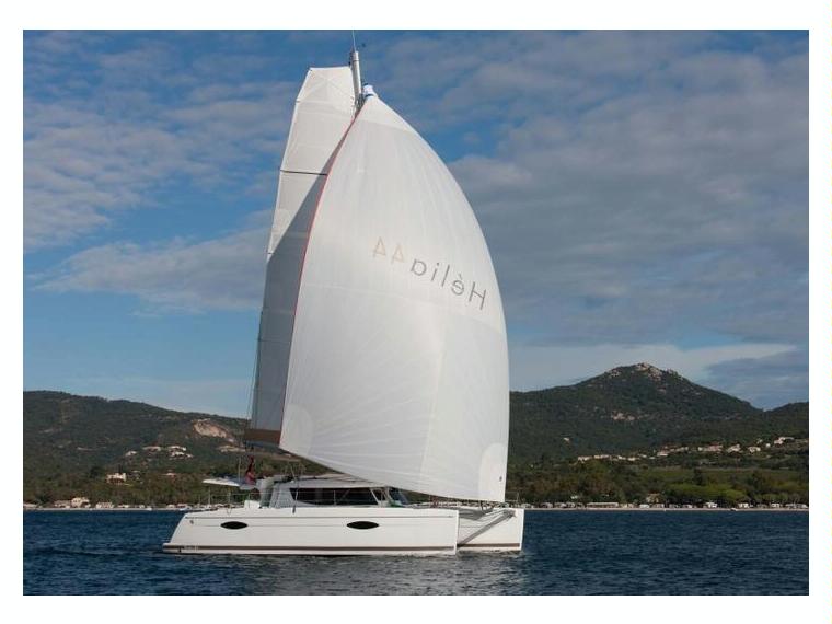 Fountaine Pajot Hélia 44, confortable catamarán de crucero 