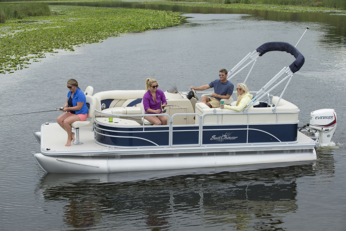 Pontoon boten