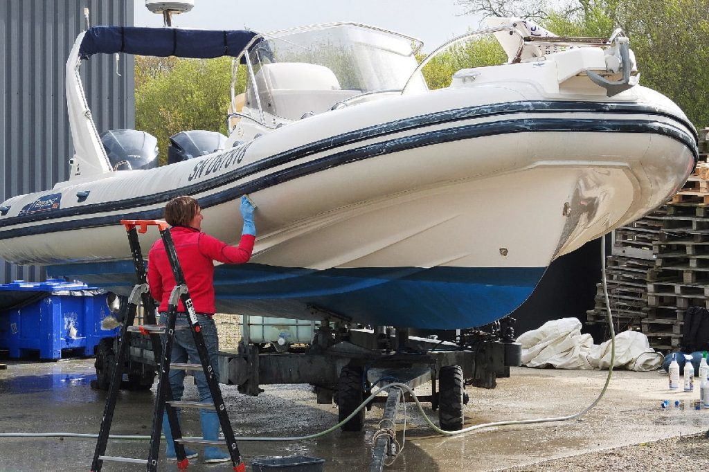 Préparer votre bateau d'occasion à la vente