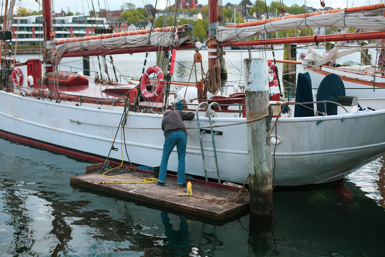 How to Maintain Your Boat